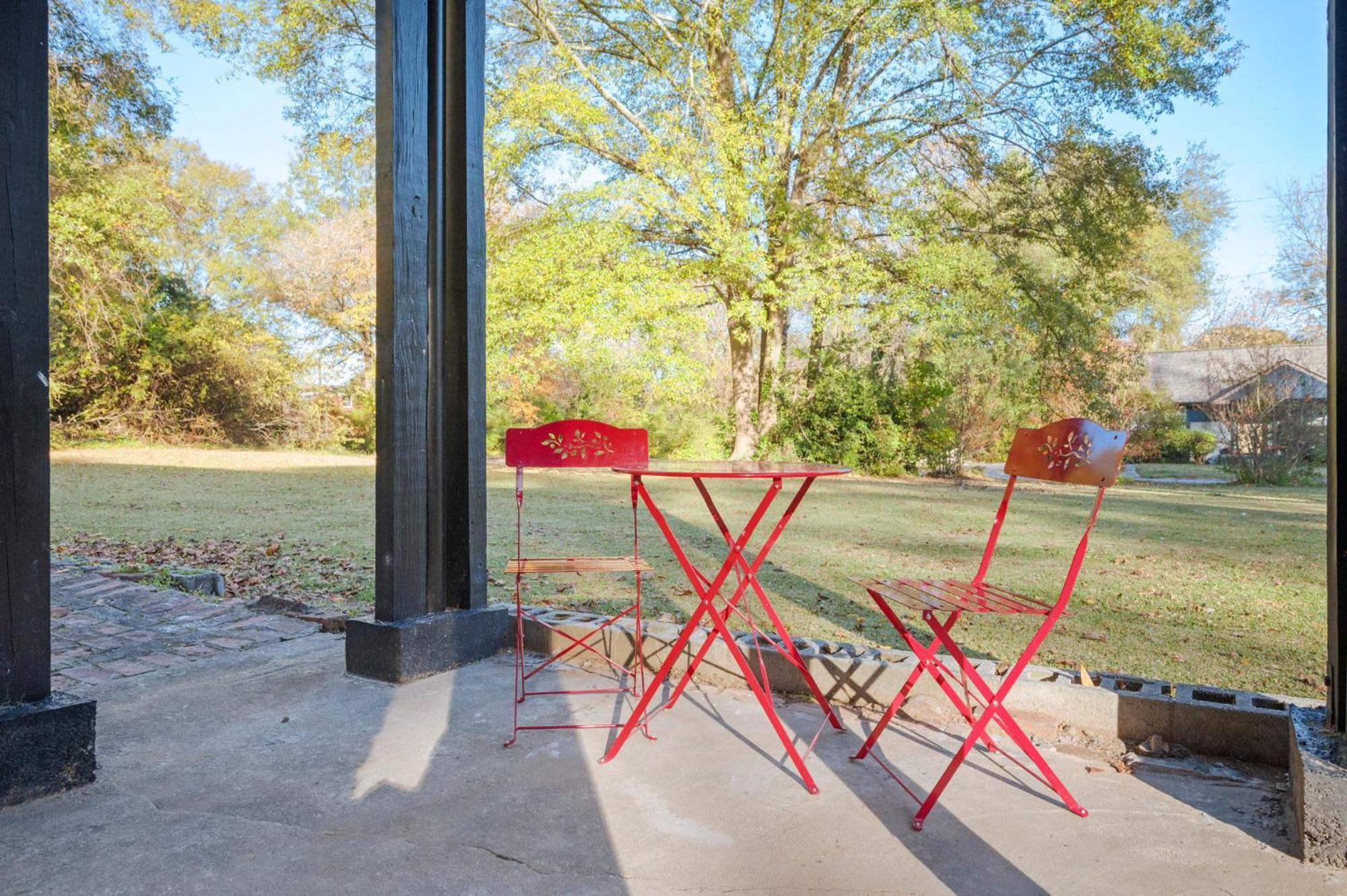 Quiet & Quaint Apartment, 5 Mins To Airport And 15 Mins To Downtown Atlanta Exteriör bild